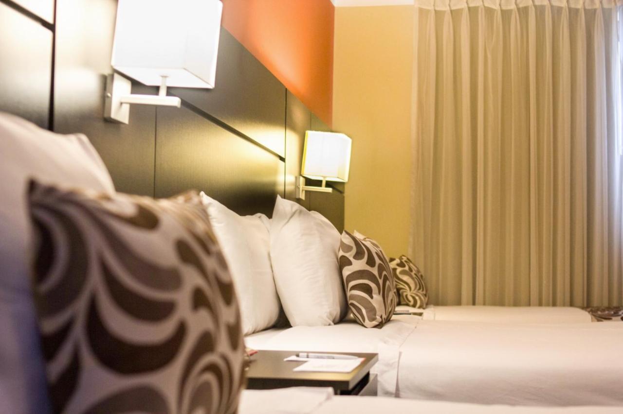 Hotel El Gran Marques Трухильо Экстерьер фото